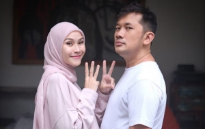 Zaskia Adya Mecca Lahirkan Anak Kelima, Hanung Bramantyo Pamer Foto dan Nama Buah Hati