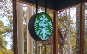 Pihak Starbucks Minta Maaf, Pastikan Pelaku Pelecehan Pelanggan Lewat CCTV Sudah Dipecat