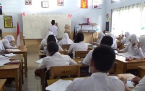 Bekasi Zona Kuning, Wali Kota Izinkan 4 Sekolah Gelar KBM Tatap Muka