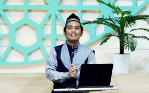 Ustaz Maulana Beri Tanggapan Begini Soal Sandal Jepit Jadi Mahar Pernikahan
