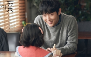 Kemampuan Akting Lee Jun Ki Sebagai Pria Bermuka Dua di 'Flower Of Evil' Tuai Pujian Staf Produksi