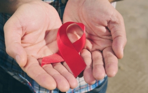 Pria Ini Jadi Pasien HIV-AIDS Pertama yang Sembuh Usai Jalani Pengobatan