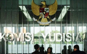 Sekjen Dinyatakan Positif Corona, Komisi Yudisial Lockdown Hingga 15 Juli