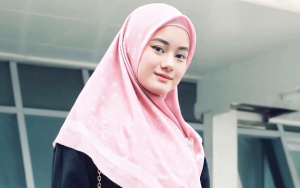 Penuh Haru, Tangis Dinda Hauw Pecah Saat Minta Restu ke Sang Bunda dan Kakak