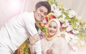 Senyum Rizky Billar di Foto Nikah Dinda Hauw dan Rey, Kode Tangan Tanpa Cincin Bikin Nyesek