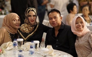 Muak Pada Angel Lelga, Ibunda Vicky Prasetyo 'Mantan Mertua': Dia Tega!