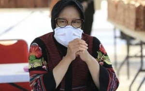 Wali Kota Surabaya Risma Usir Pesepeda, Ingatkan Virus Corona Bisa Menyebar di Udara