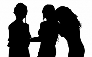 Idol Laki-Laki Beber Cerita Mengejutkan Soal Member Girl Grup Dianiaya Leader Sendiri