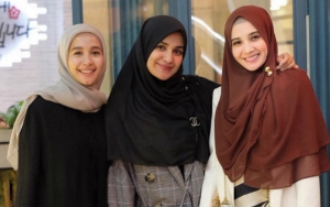 Aib Laudya Cynthia Bella Cerai 'Dikuliti', Pelukan Shireen-Zaskia Haru Bak Sahabat Sejati