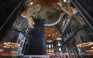 Difungsikan Jadi Masjid, Turki Sebut Hagia Sophia Terbuka Bagi Semua Umat