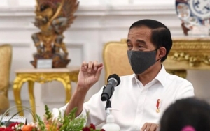 Jokowi Kumpulkan Artis Hingga YouTuber Untuk Sosialisasi Corona, Pemerintah Dikritik Kehabisan Ide