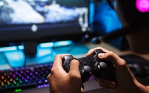Remaja Ini Alami Penyakit Mengerikan Efek Kelamaan Main Game Saat Pandemi