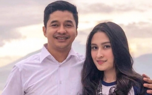 Hamil Anak Pertama, Begini Cara Adly Fairuz Wujudkan Ngidam Istri Lihat Gunung dan Main Kembang Api