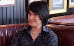 Bertahun-Tahun Gaya Ala Harajuku, Kevin Aprilio Akhirnya Potong Rambut Bikin Pangling