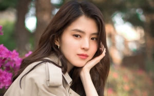 Baru Melejit, Han So Hee Tersandung Kontroversi Gara-Gara Sang Ibu