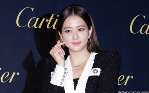 Jisoo BLACKPINK Cantik dan Seksi di Foto-Foto Backstage, Netizen Kompak Sirami Pujian