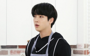 Indonesia Ternotice, Jin Kaget Member-Member BTS Diedit Jadi Pengantin Jawa