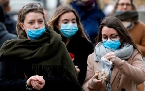 Inggris Beri Denda 1,7 Juta untuk Warga yang Tak Pakai Masker