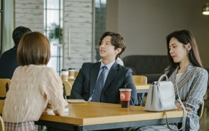 Sukses Bikin Chu Ja Hyun Tertawa, Adegan Kocak Kwon Yool di 'My Unfamiliar Family' Ini Curi Fokus