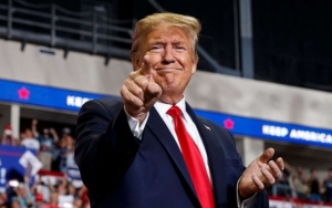 Trump Klaim Tingkat Kematian COVID-19 di AS adalah yang Terendah di Dunia