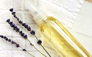 Lagi Banyak Diminati, Ini 8 Rekomendasi Cleansing Oil Yang Ampuh Bersihkan Wajah
