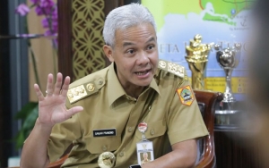 Ganjar Pranowo Akui Transportasi Jateng Belum Pulih: Gubernur Aja Masih Takut Naik Pesawat