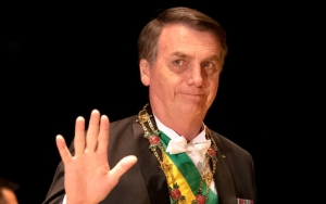Tiga Kali Tes, Presiden Brasil Jair Bolsonaro Masih Positif COVID-19