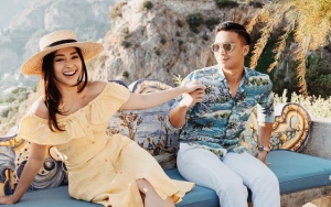 Nikita Willy Genggam Mesra Tangan Indra Priawan, Kode Sudah Sah?