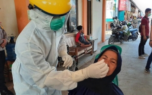 Kasus COVID-19 Tinggi, Pemerintah Disarankan Tes Swab 100 Ribu Per Hari