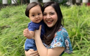 Tasya Kamila Ajak Sang Putra Nonton Video Klip 'Anak Gembala', Reaksinya Bikin Gemas