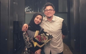 Dibully Kedok Genit, Emran Pamer Potret Cantik Putri Tiri Laudya C. Bella Bermukena Sambil Ngaji