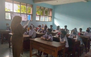 Izinkan KBM Tatap Muka, Bekasi Tetapkan 4 Sekolah Ini Jadi Percontohan