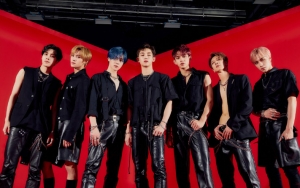 WayV Rilis MV 'Bad Alive' Versi Bahasa Inggris, Jadi Cowok Penggoda dengan Lirik 'Nakal'