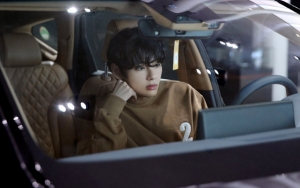 Tajir Melintir, V BTS Langsung Beli Mobil Hampir 1 Miliar Saat Syuting di Studio Hyundai