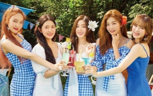 Red Velvet Bagikan Kebersamaan 5 Member Saat Rayakan 6 Tahun Debut