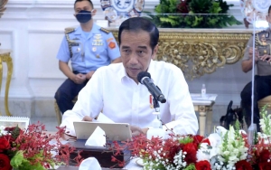 Jokowi dan Menteri 'Terciduk' Ratas Tatap Muka Tanpa Masker, Ini Penjelasan Istana