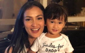 Gaya Centil dan Imut Putri Atiqah Hasiholan Ngomong Pakai Bahasa Inggris Bikin Gemes
