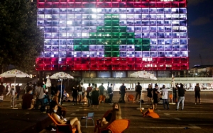 Gelar Aksi Solidaritas, Israel Pasang Bendera Lebanon di Balai Kota Meski Kedua Negara Bermusuhan