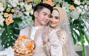 Nadya Sibuk Sendiri, Rizki DA Posting Galau Pura-Pura Bahagia Nikahi Sang Istri?
