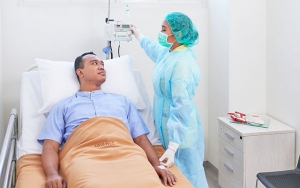 Tak Berisiko Sebabkan Kematian, Pasien Kanker Dengan COVID-19 'Aman' Jalani Kemoterapi