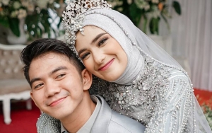 Rizki D'Academy Suami Nadya Pamer Tes Pack Kehamilan, Pasukan Kalkulator Online Beraksi