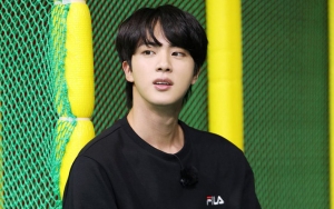 Jin Ganteng Banget di Pernikahan Kakaknya, 2 Member BTS Ini Ikut Hadir