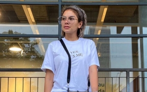 Nikita Mirzani Jatuh Saat Kendarai Moge, Beri Pesan Soal Wanita Tangguh