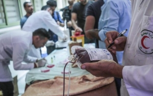 Warga Gaza Galang Donor Darah untuk Bantu Korban Ledakan Lebanon