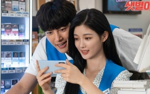 Bukan Ji Chang Wook, Kim Yoo Jung Girang Saat Peluk Aktor Ini di Lokasi Syuting 'Backstreet Rookie'