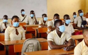 Kongo Nekat Kembali Buka Sekolah di Tengah Pandemi COVID-19 dan Ebola