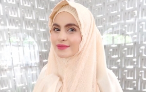Asha Shara Lagi-Lagi Posting Foto Tak Berhijab hingga Bahas Wanita Tersakiti, Ada Apa?