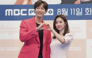 Ji Hyun Woo dan Kim So Eun Ungkap Pesona Karakternya di 'Love Is Annoying But I Hate Being Lonely'