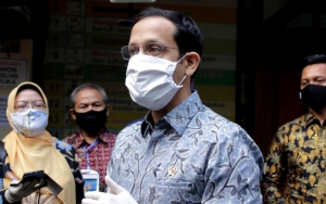 Belajar Jarak Jauh Masih Terkendala, Nadiem Minta Unit Pendidikan Biasa Buka Tutup Sekolah