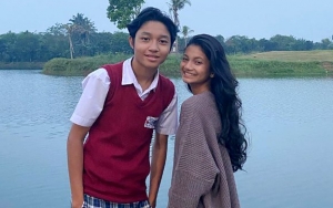 Kiesha Alvaro Pamer Foto Mesra Peluk Cewek di Pesta, Okie Agustina Beri Peringatan Keras